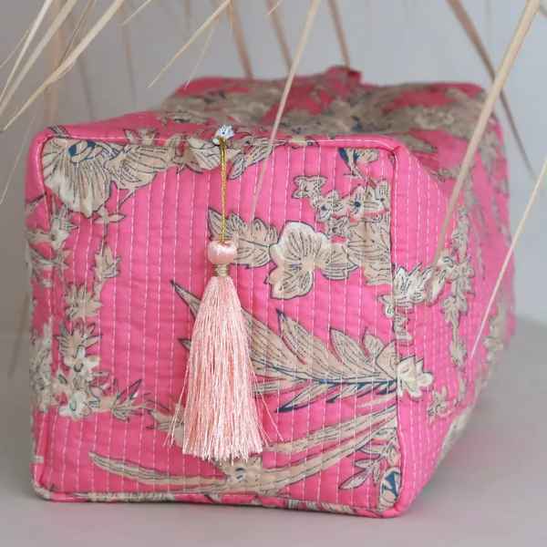 Love Ibiza Cosmetic Bag (Medium 21x12.5cm)