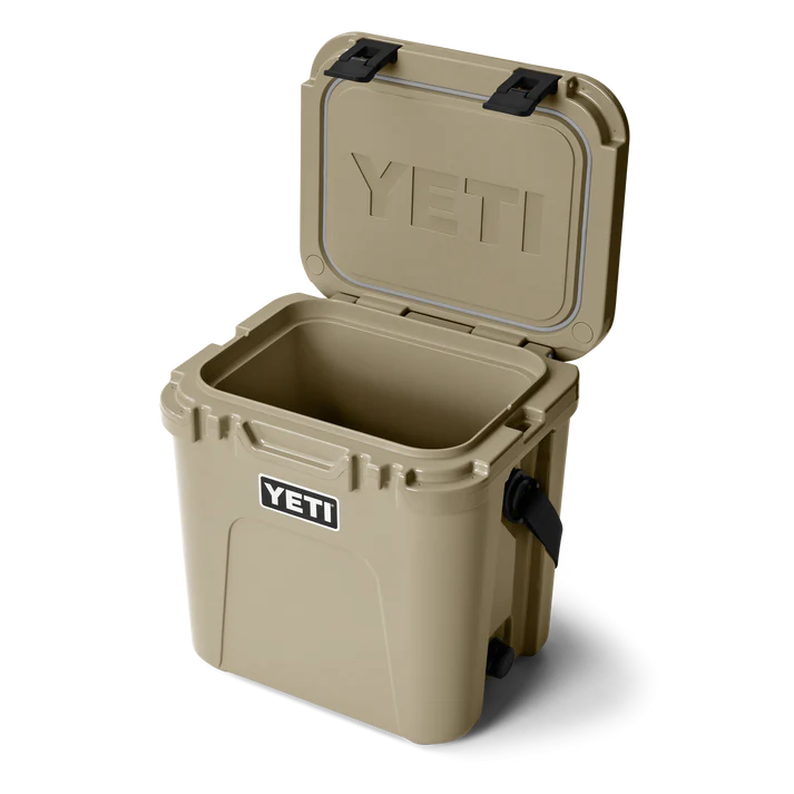 YETI ROADIE 24 Cooler (Desert Tan)